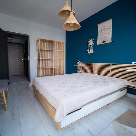 Apartman Azure Infinity - Sea View, Pools & - Over The Sea And Under The Sky *