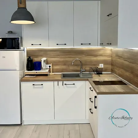 Azure Infinity - Sea View, Pools & - Over The Sea And Under The Sky Várna