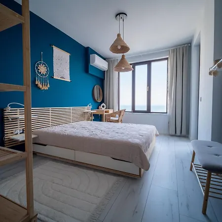 Azure Infinity - Sea View, Pools & - Over The Sea And Under The Sky Apartamento Varna