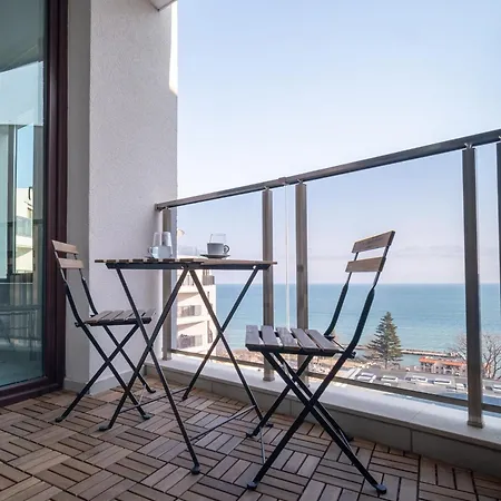 Apartamento Azure Infinity - Sea View, Pools & - Over The Sea And Under The Sky