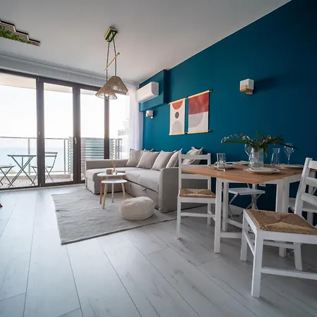 Azure Infinity - Sea View, Pools & - Over The Sea And Under The Sky Varna